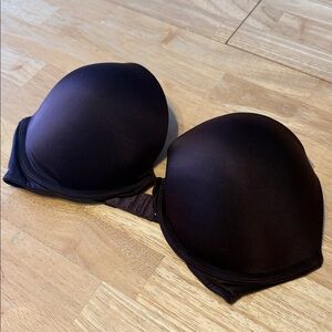 34D "Very Sexy"  Victoria Secret Push-Up